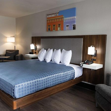 Bhagat Hotels Stone Mountain Atlanta BW Signature Collection 터커 외부 사진