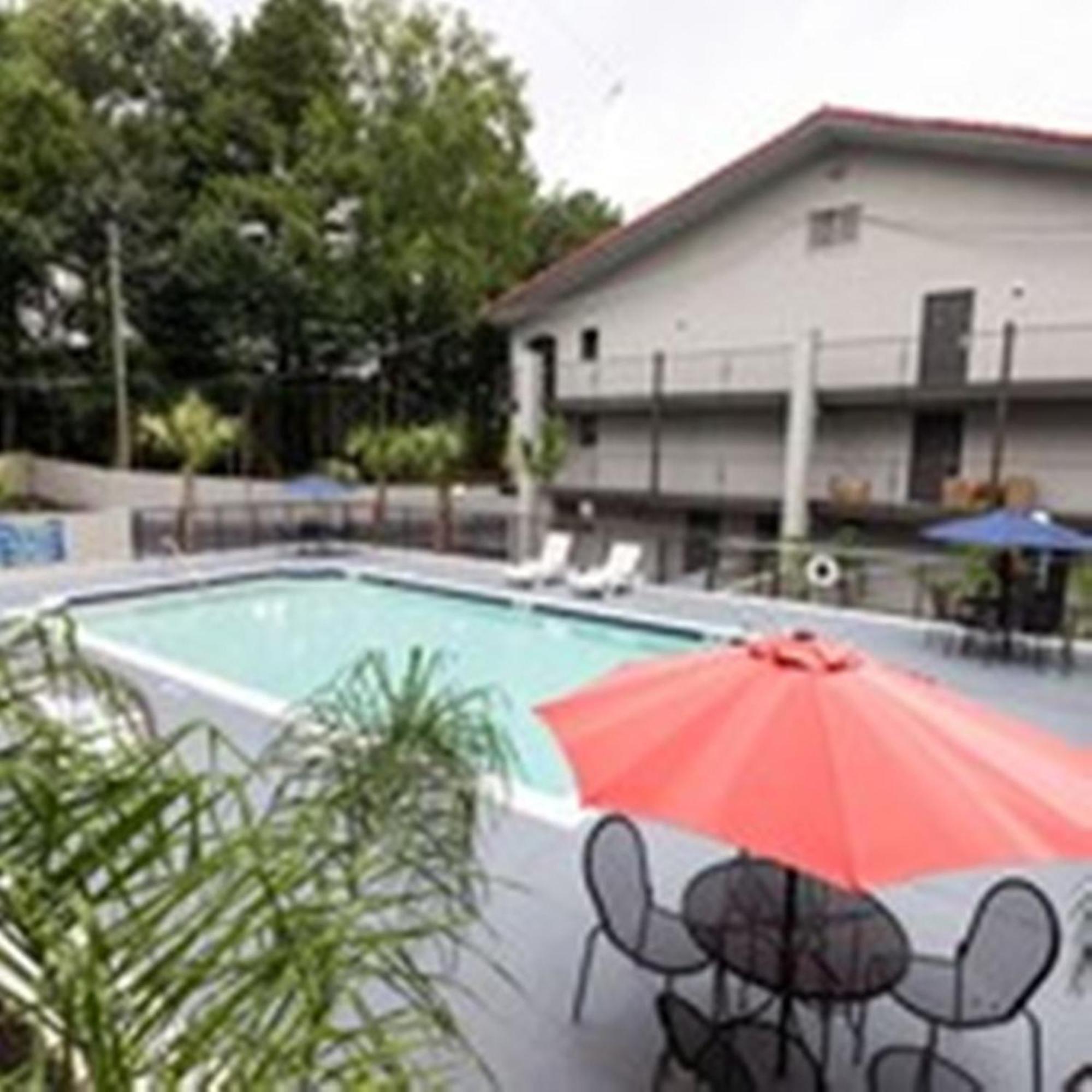 Bhagat Hotels Stone Mountain Atlanta BW Signature Collection 터커 외부 사진