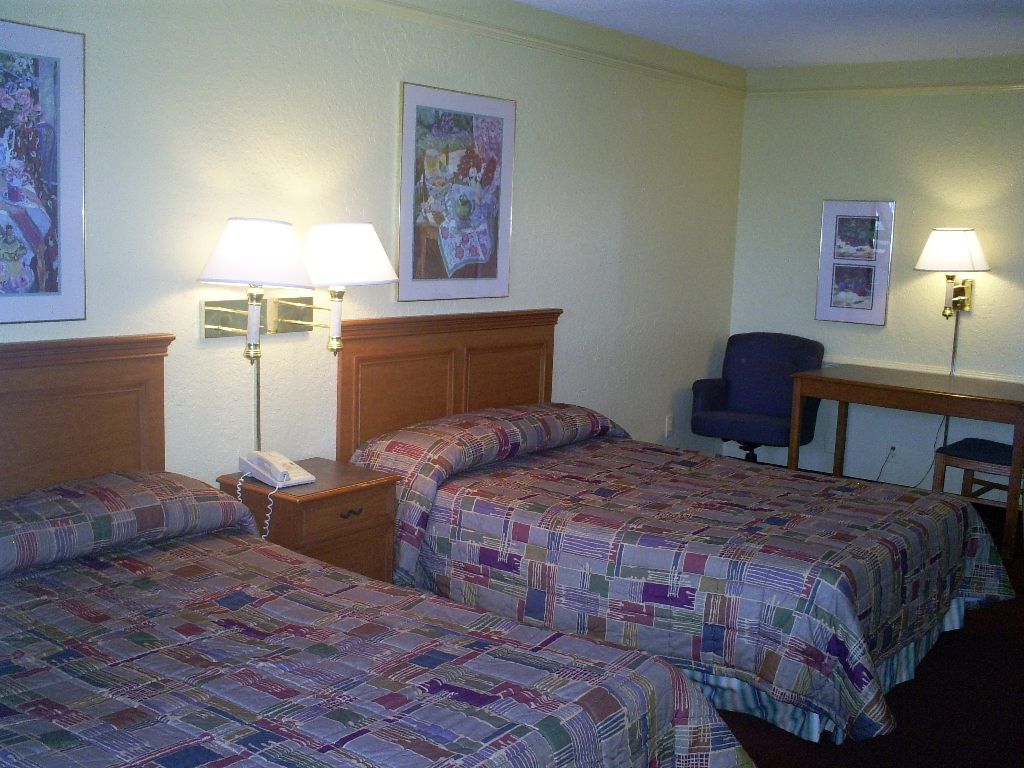 Bhagat Hotels Stone Mountain Atlanta BW Signature Collection 터커 객실 사진